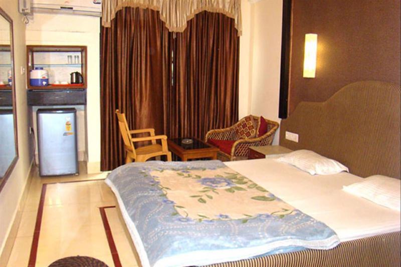 Hotel Sonar Bangla Пури Экстерьер фото